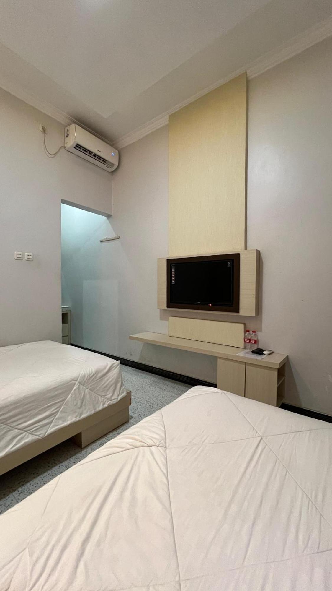 Oku Guest House Giri  Екстер'єр фото